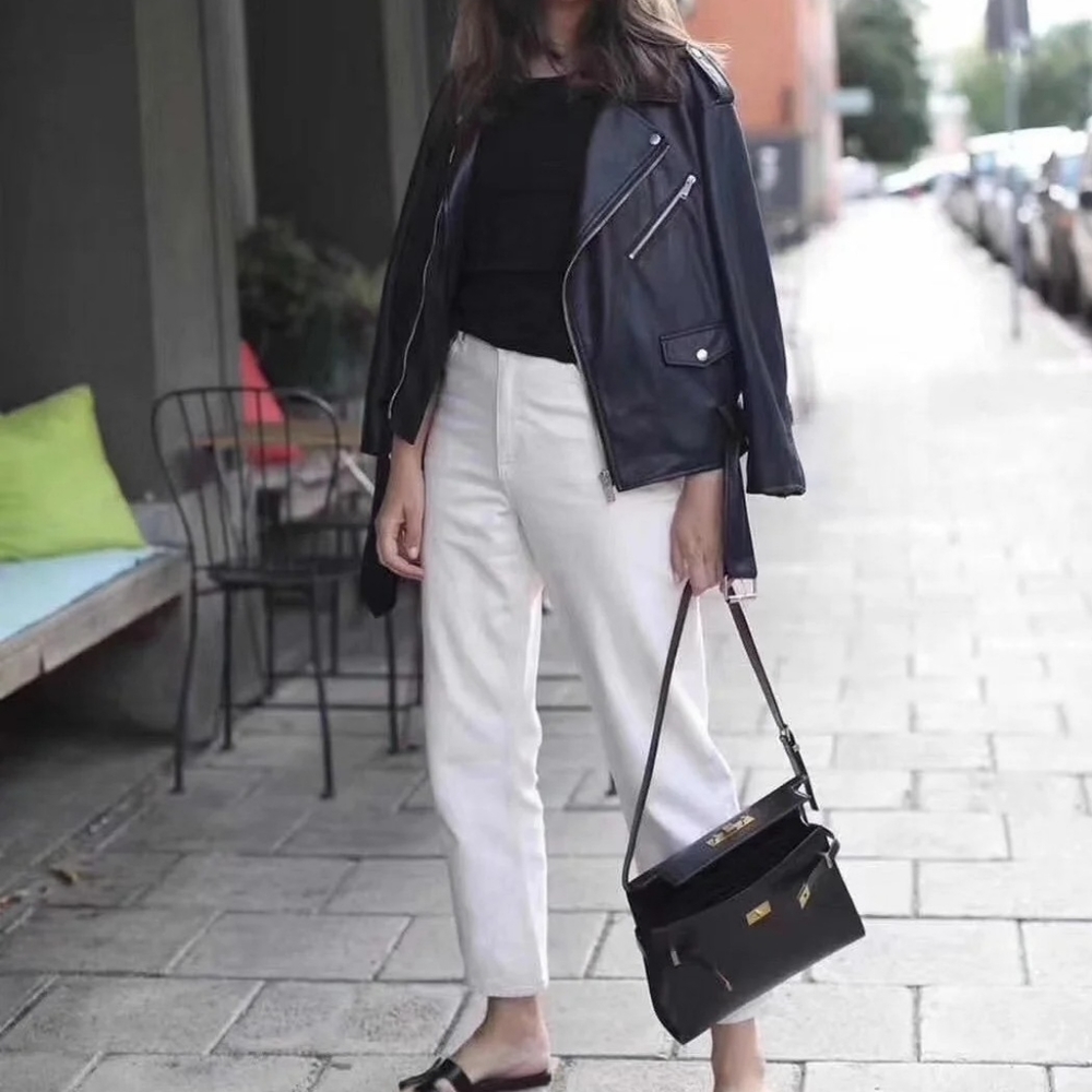 Leather bag